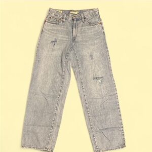 Levis Distressed Baggy Dad Jeans